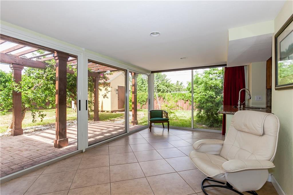 Boca Raton Square - Residential