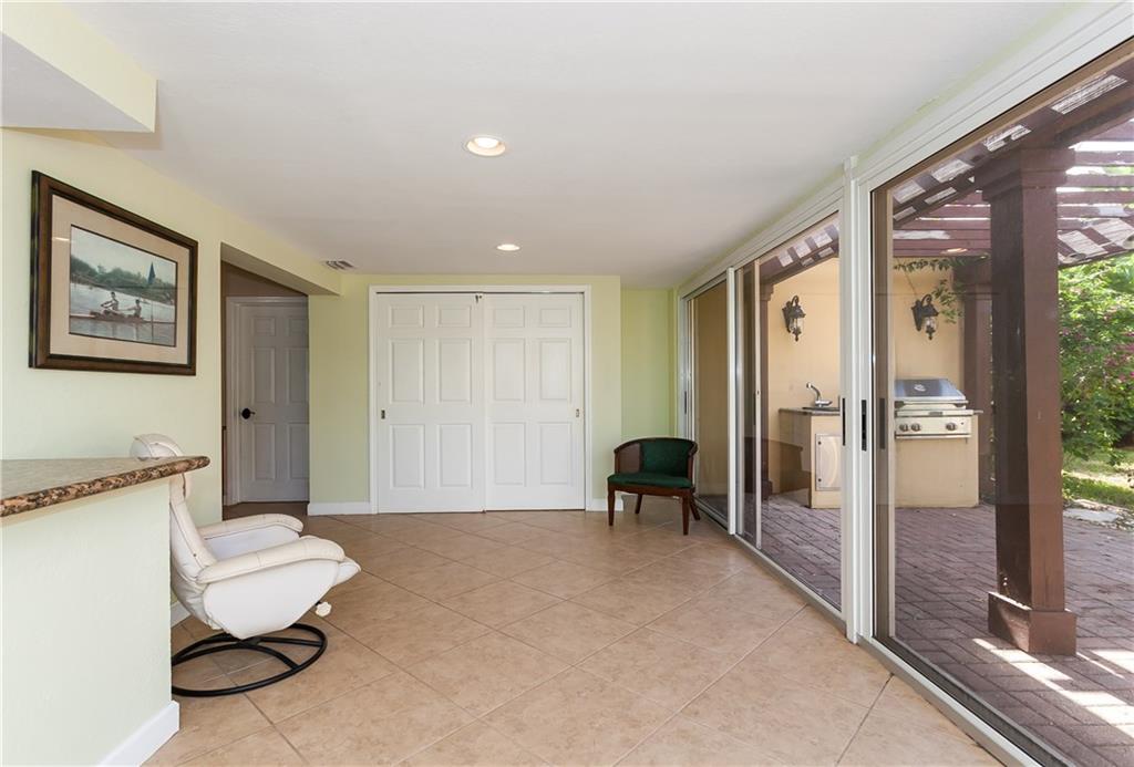 Boca Raton Square - Residential