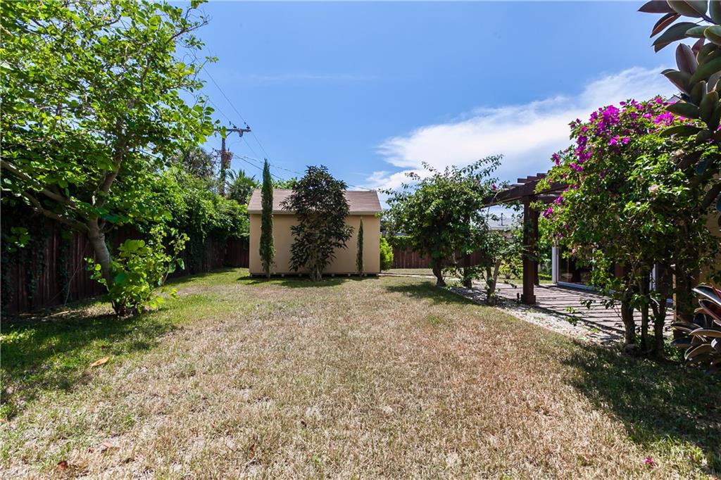 Boca Raton Square - Residential