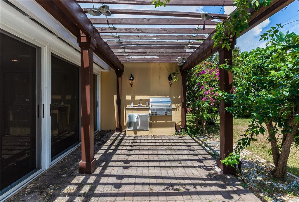 Boca Raton Square - Residential