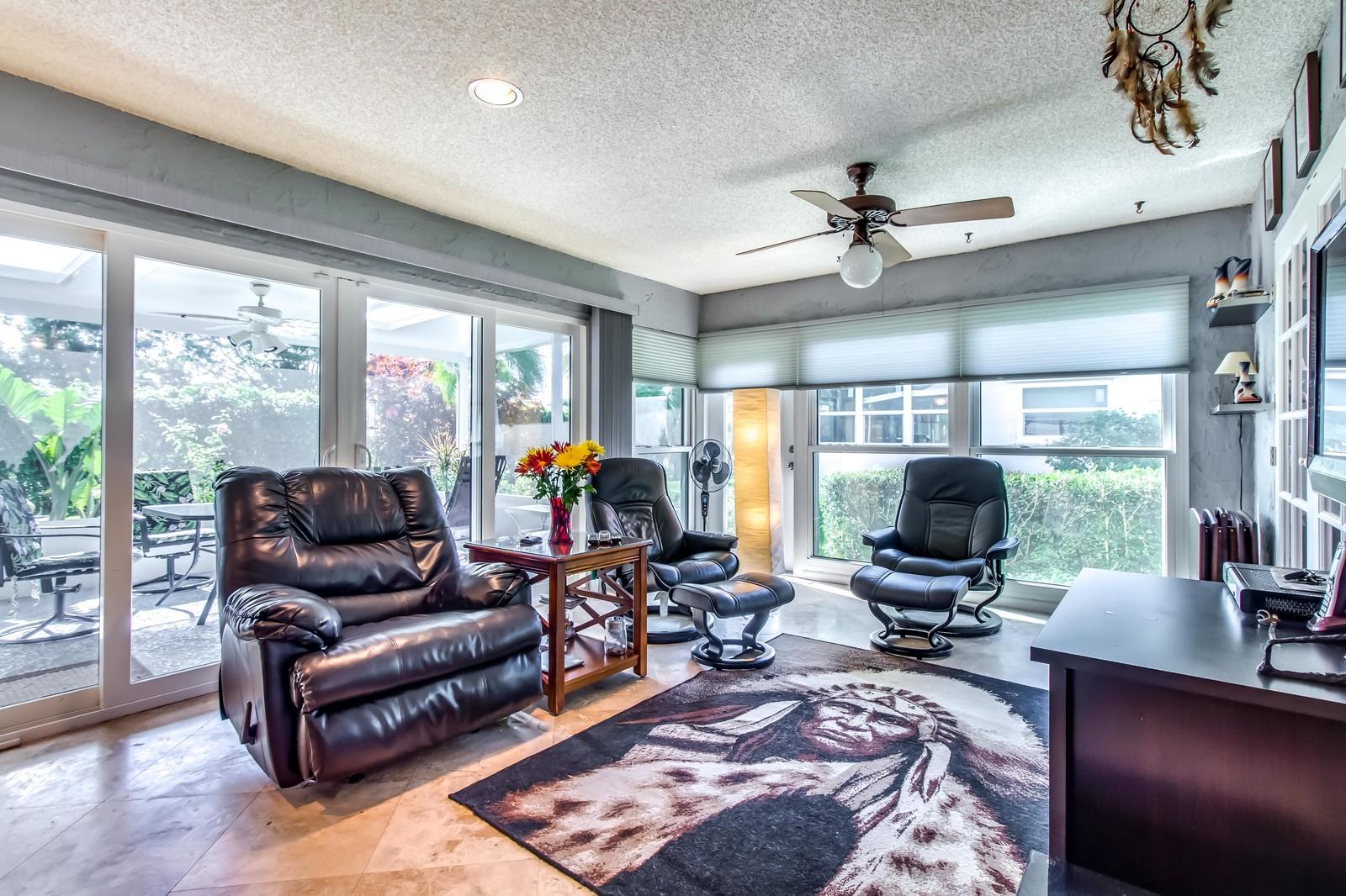 COCO WOOD LAKES - Residential