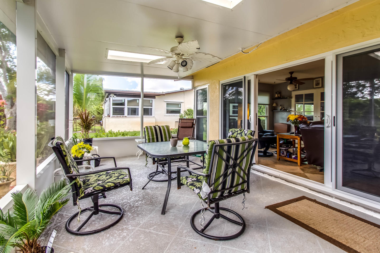 COCO WOOD LAKES - Residential