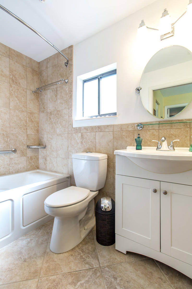 COCO WOOD LAKES - Residential