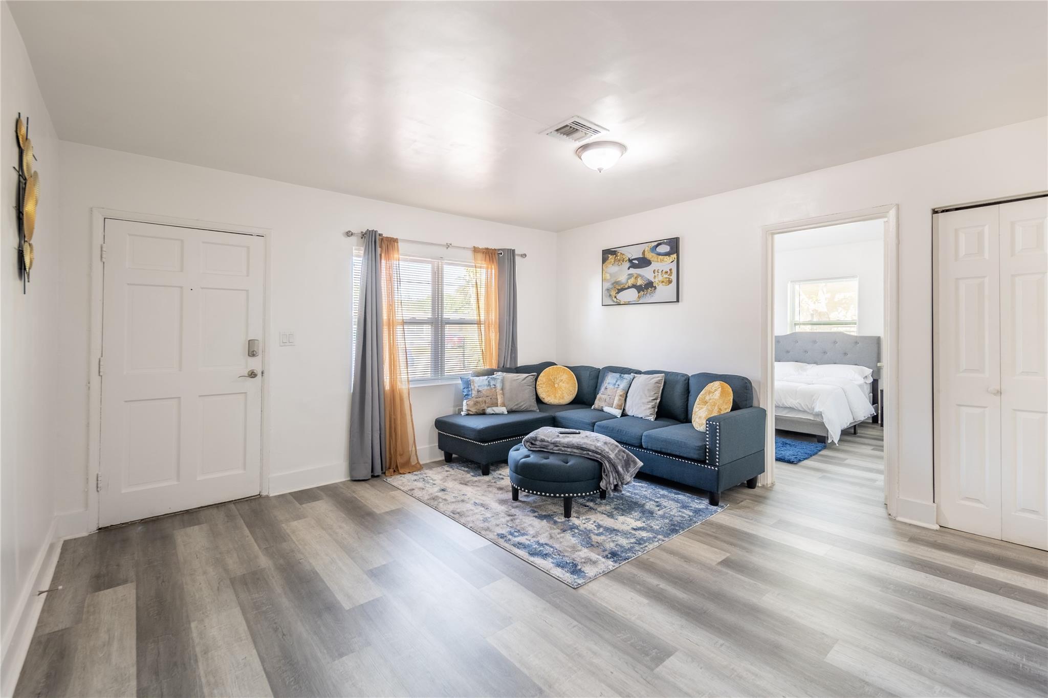 Breezyway Manor Add 29-1 - Residential Lease