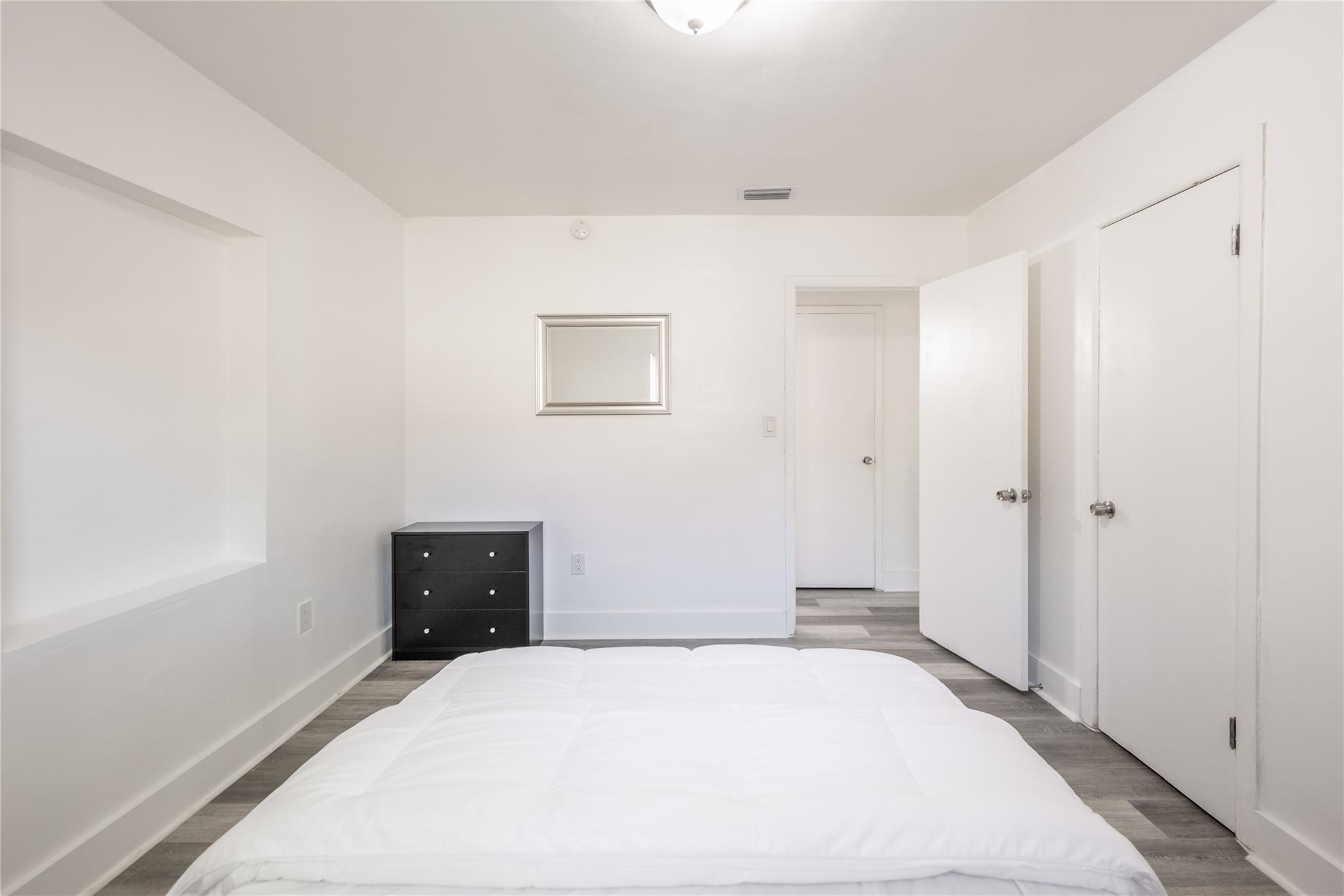 Breezyway Manor Add 29-1 - Residential Lease