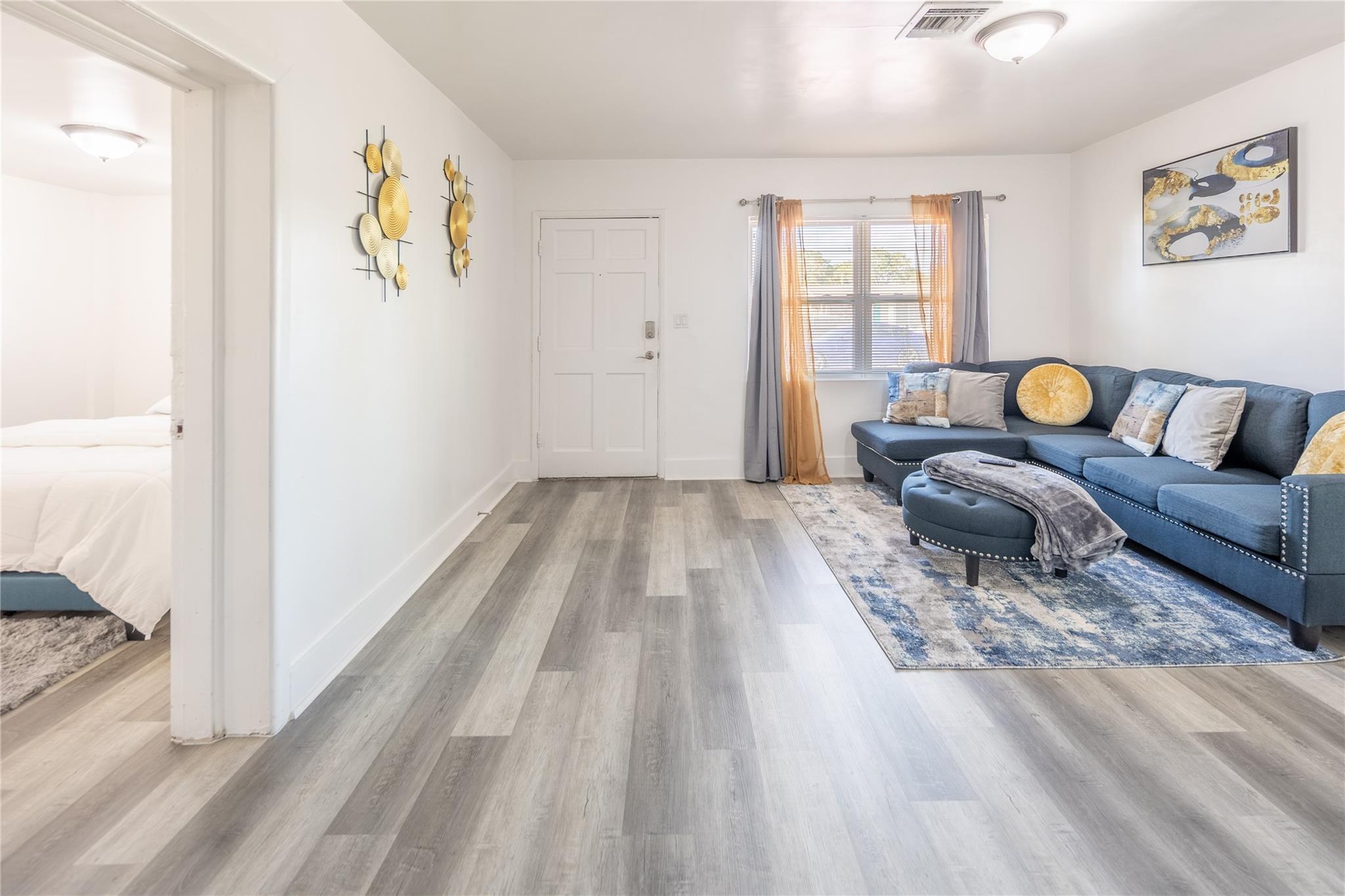 Breezyway Manor Add 29-1 - Residential Lease