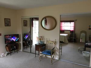 VISTA GARDENS F/K/A VISTA ROYALE GARDENS - Residential