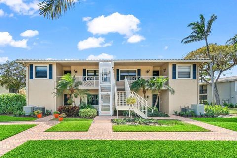 9 Stratford Drive D Boynton Beach FL 33436
