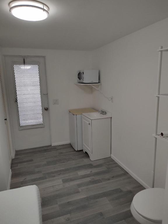 HILLTOP PARK - Residential Income