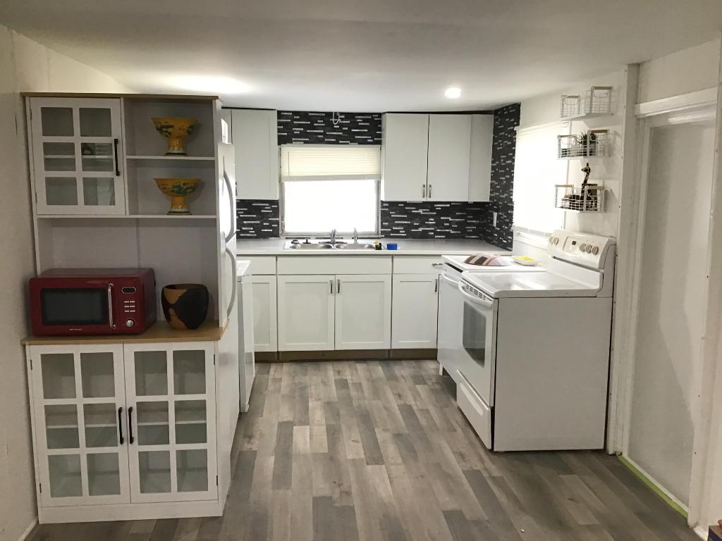 HILLTOP PARK - Residential Income