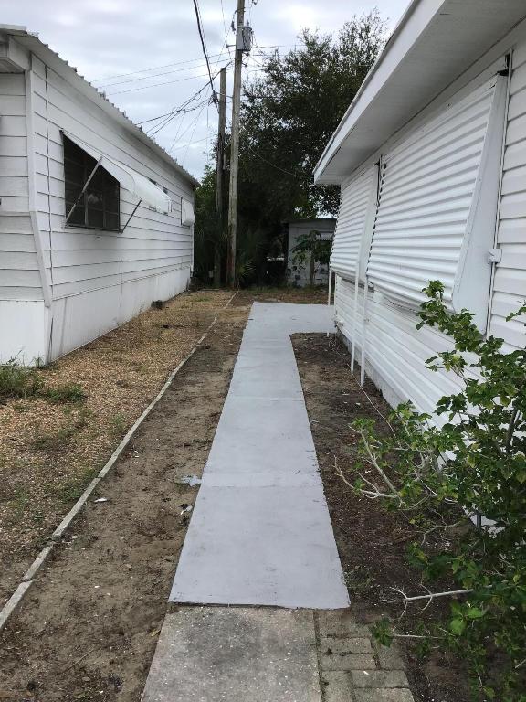 HILLTOP PARK - Residential Income