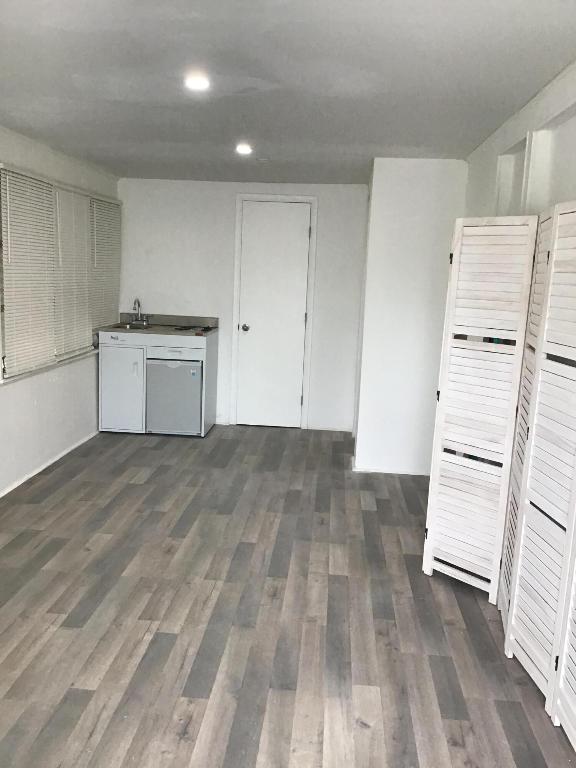 HILLTOP PARK - Residential Income