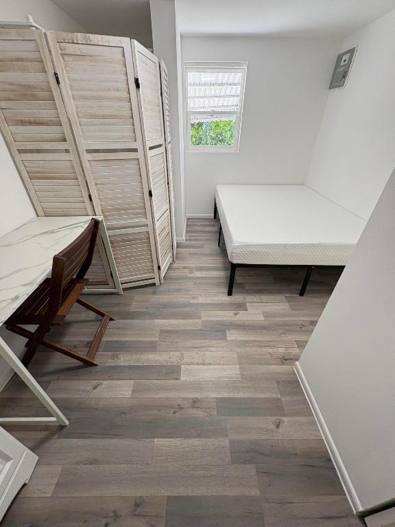 HILLTOP PARK - Residential Income