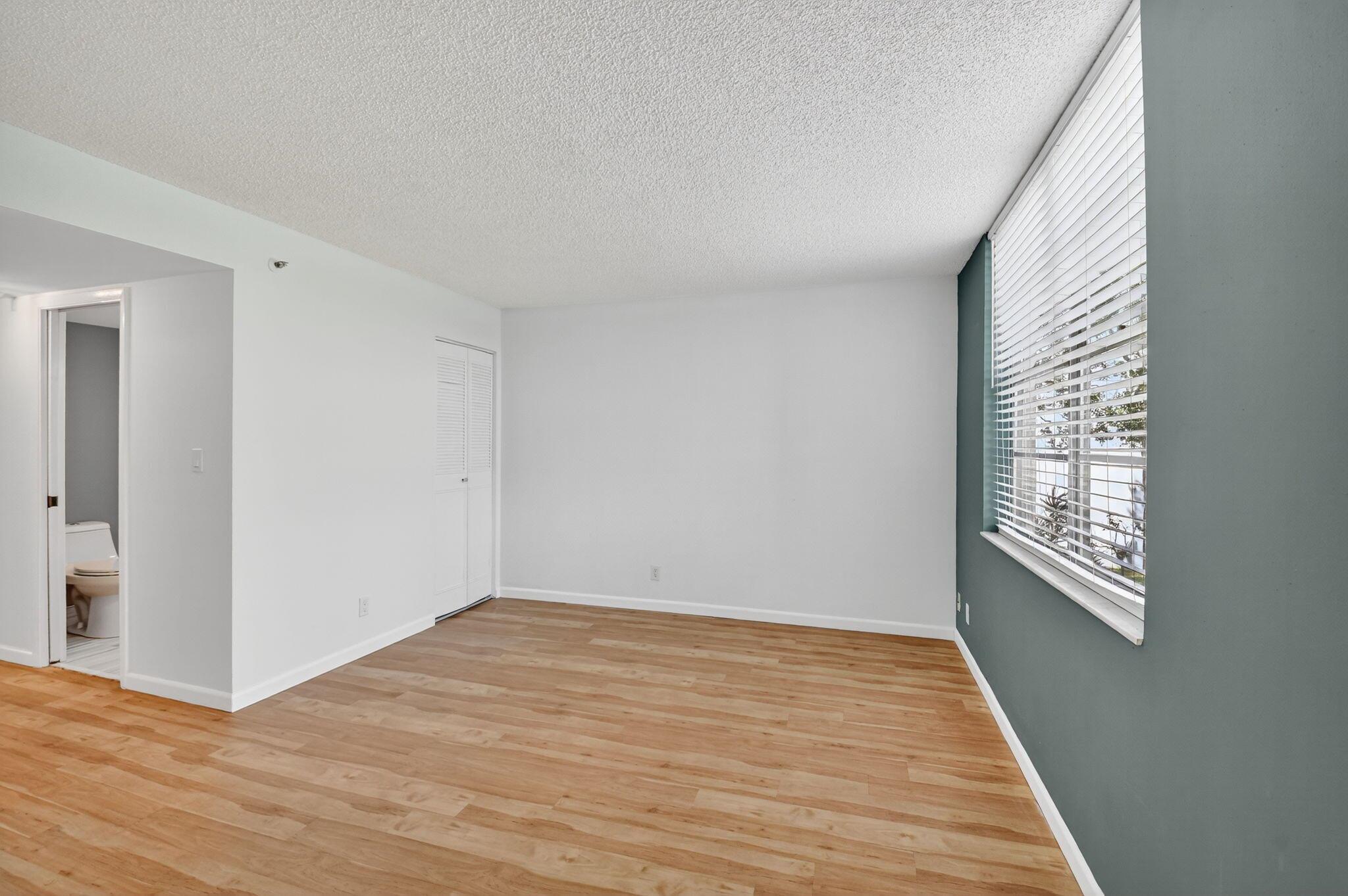 BOCA TEECA CONDO 10 - Residential