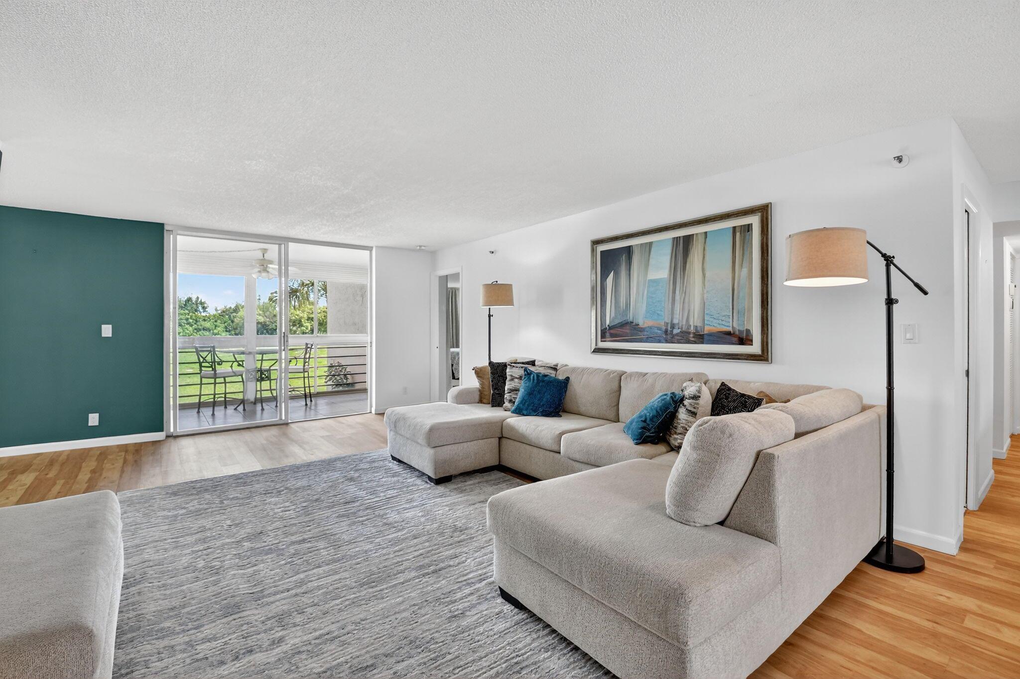 BOCA TEECA CONDO 10 - Residential
