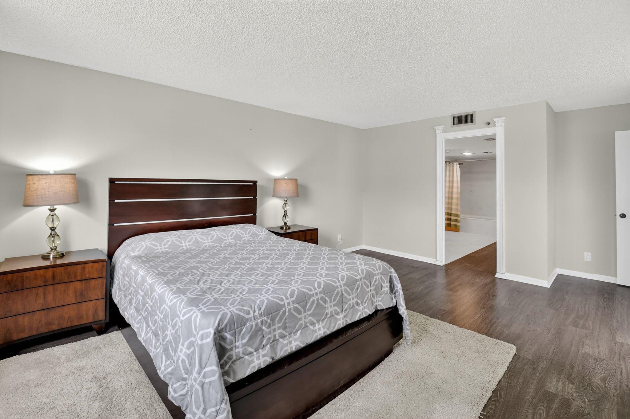 BOCA TEECA CONDO 10 - Residential
