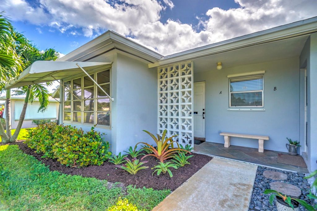Photo of 320 Main Boulevard #A, Boynton Beach, FL 33435 (MLS # R11133802)