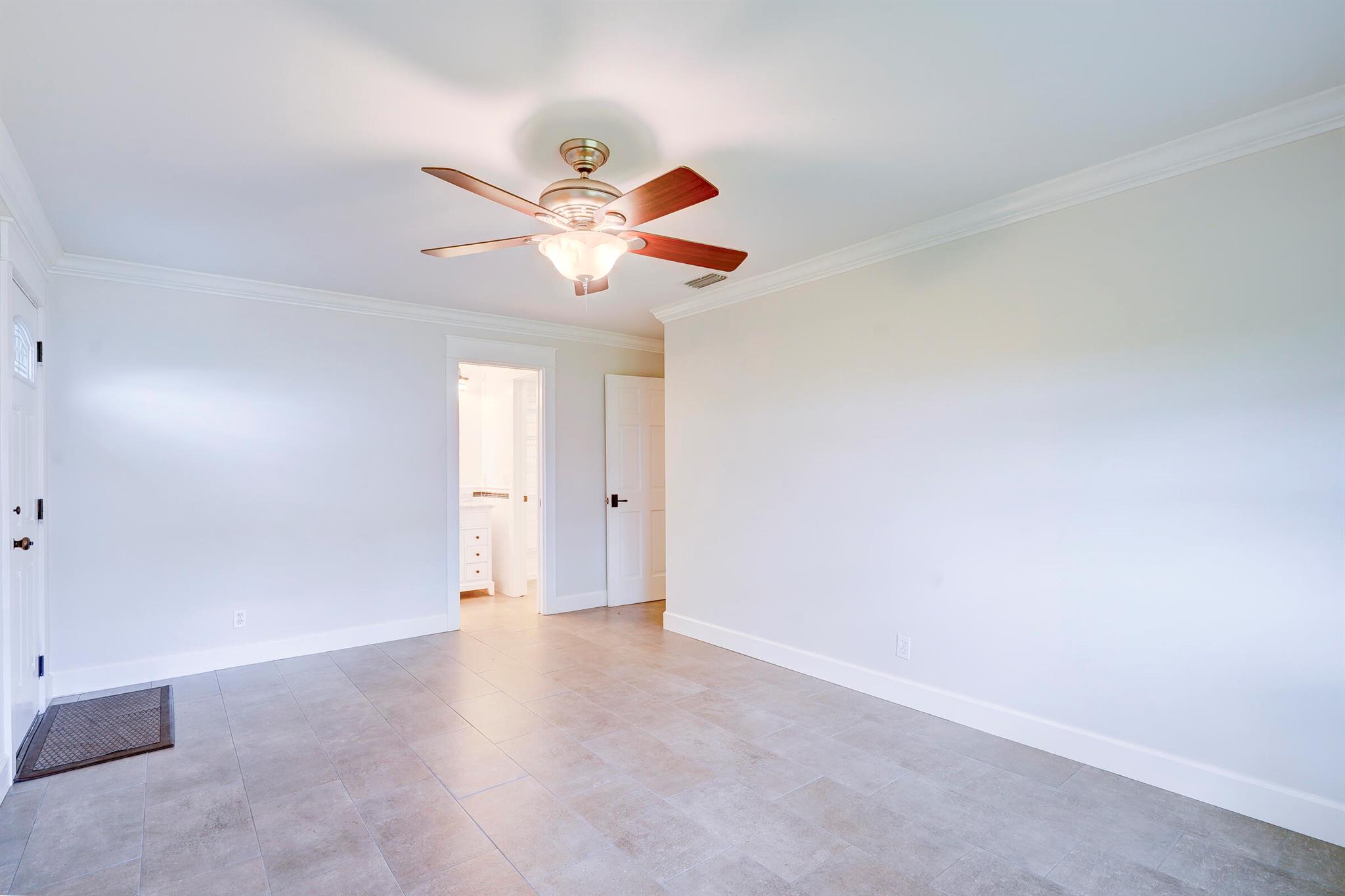 HIGH POINT WEST CONDO 2 - Residential