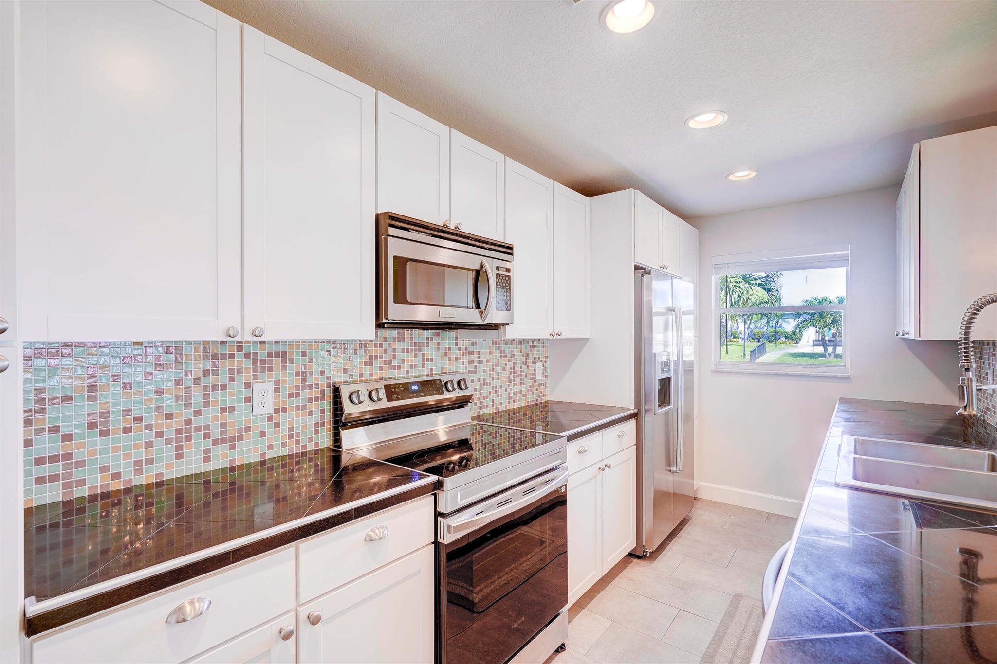 HIGH POINT WEST CONDO 2 - Residential