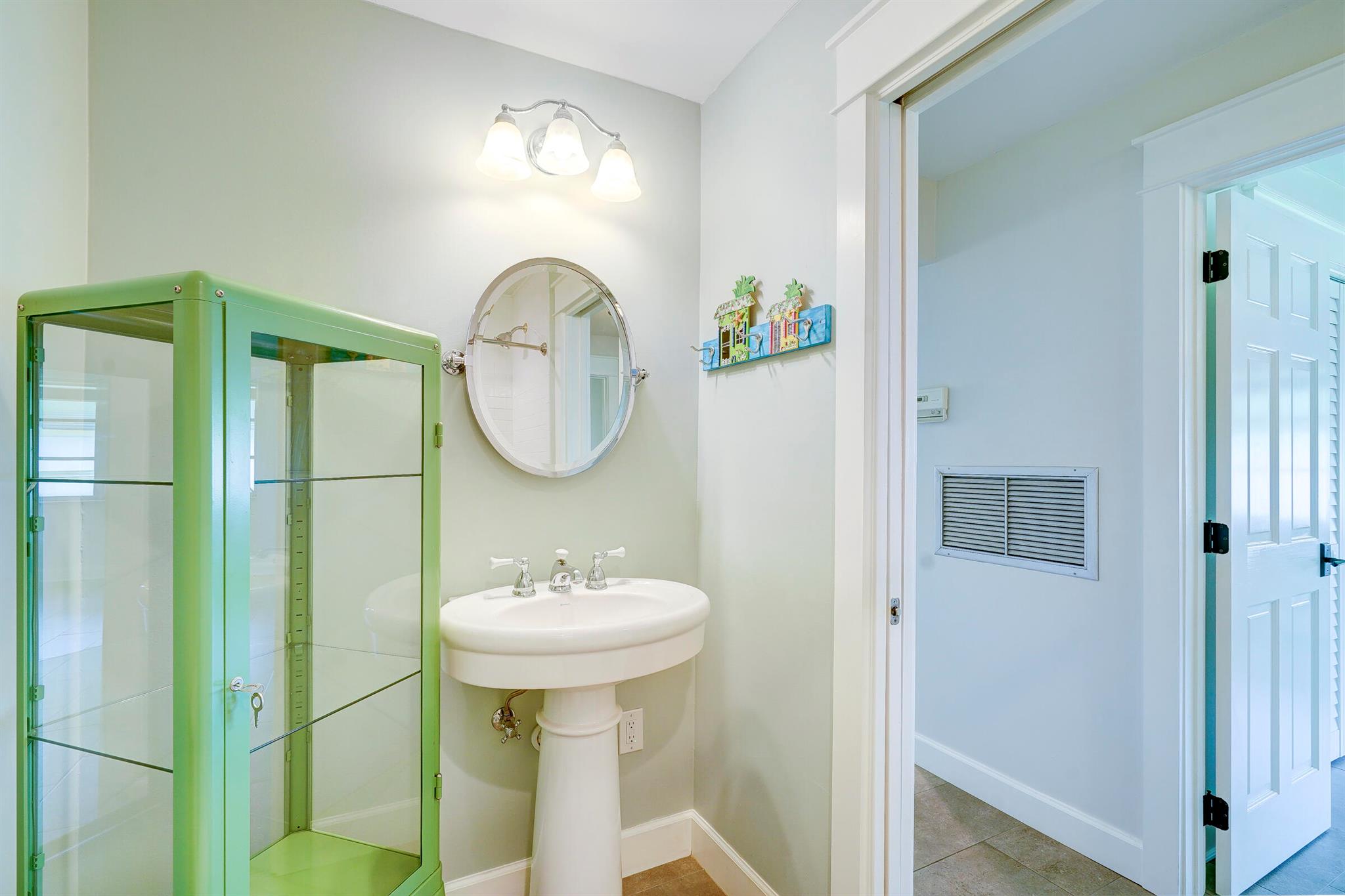 HIGH POINT WEST CONDO 2 - Residential