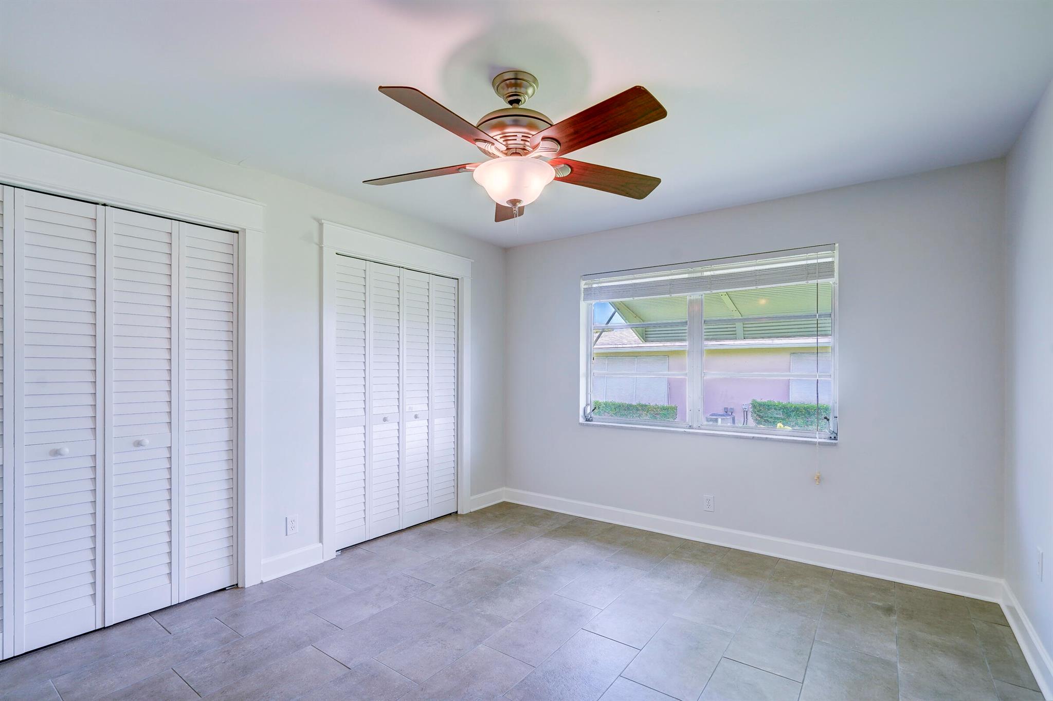 HIGH POINT WEST CONDO 2 - Residential