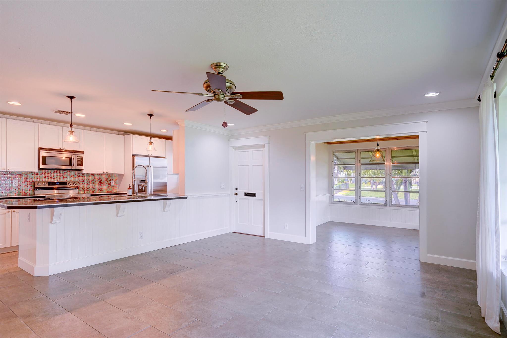 HIGH POINT WEST CONDO 2 - Residential