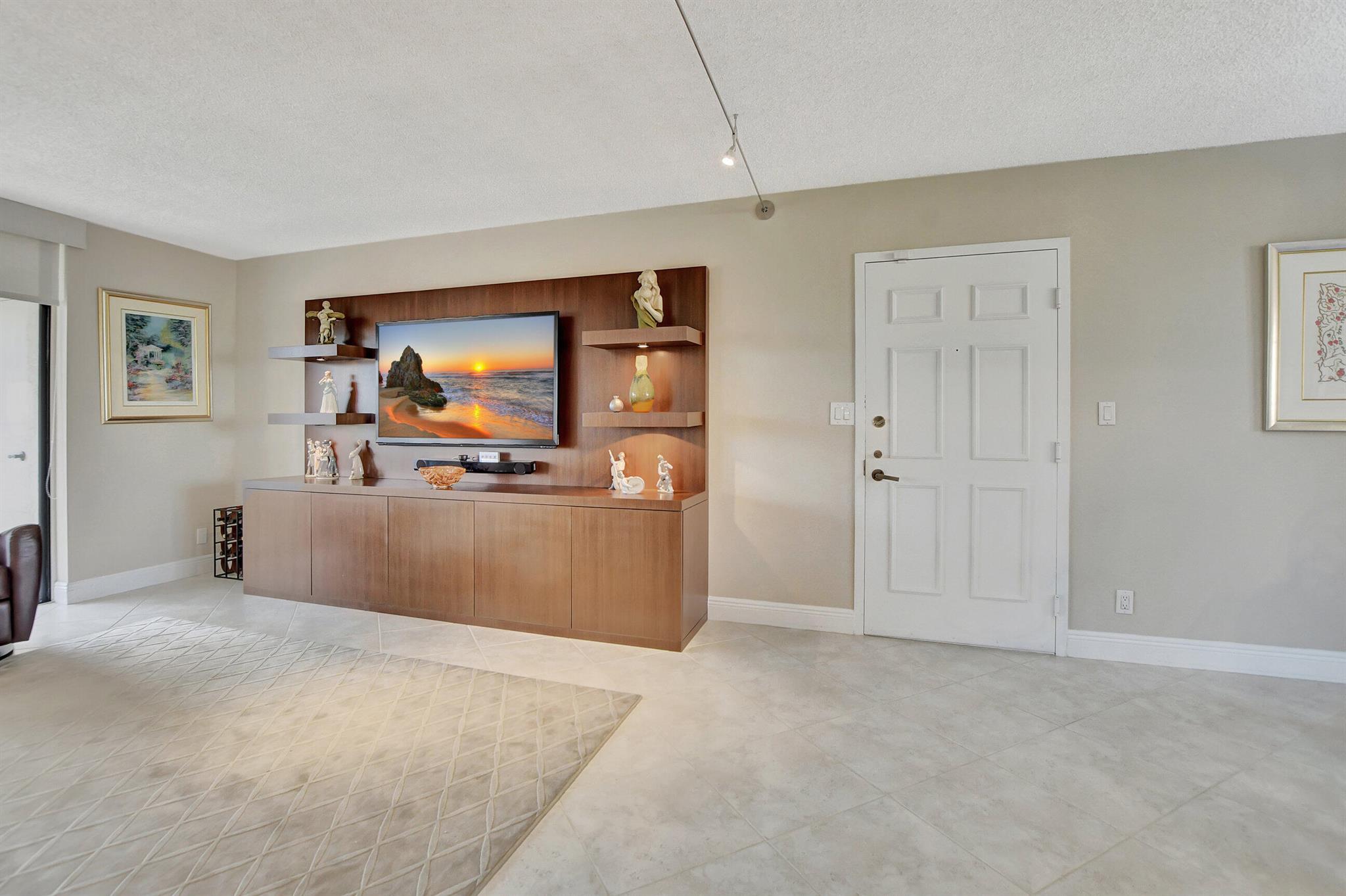 PROMENADE AT BOCA POINTE - Residential