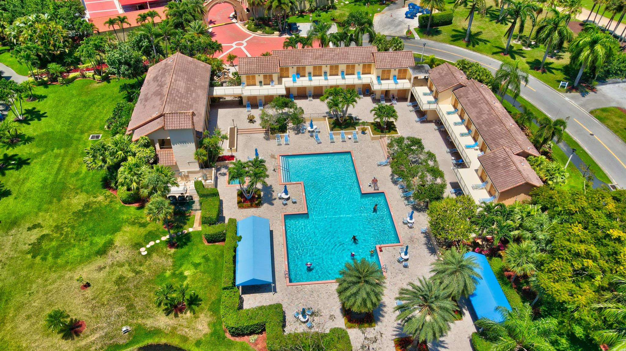 PROMENADE AT BOCA POINTE - Residential