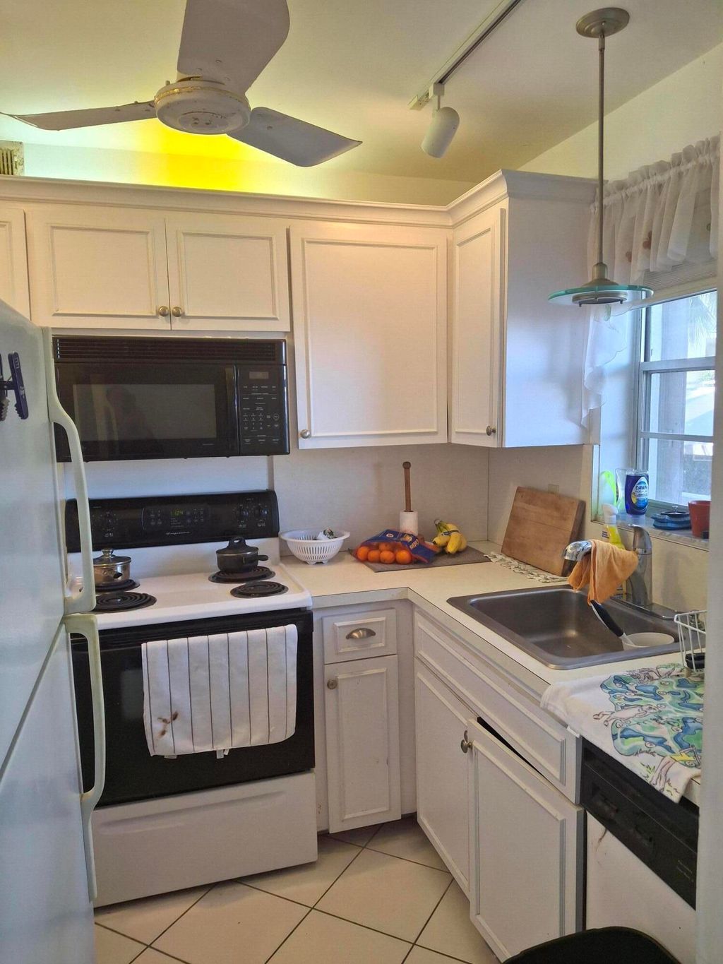 Photo of 311 E Ocean Avenue #207, Lantana, FL 33462 (MLS # R11166426)