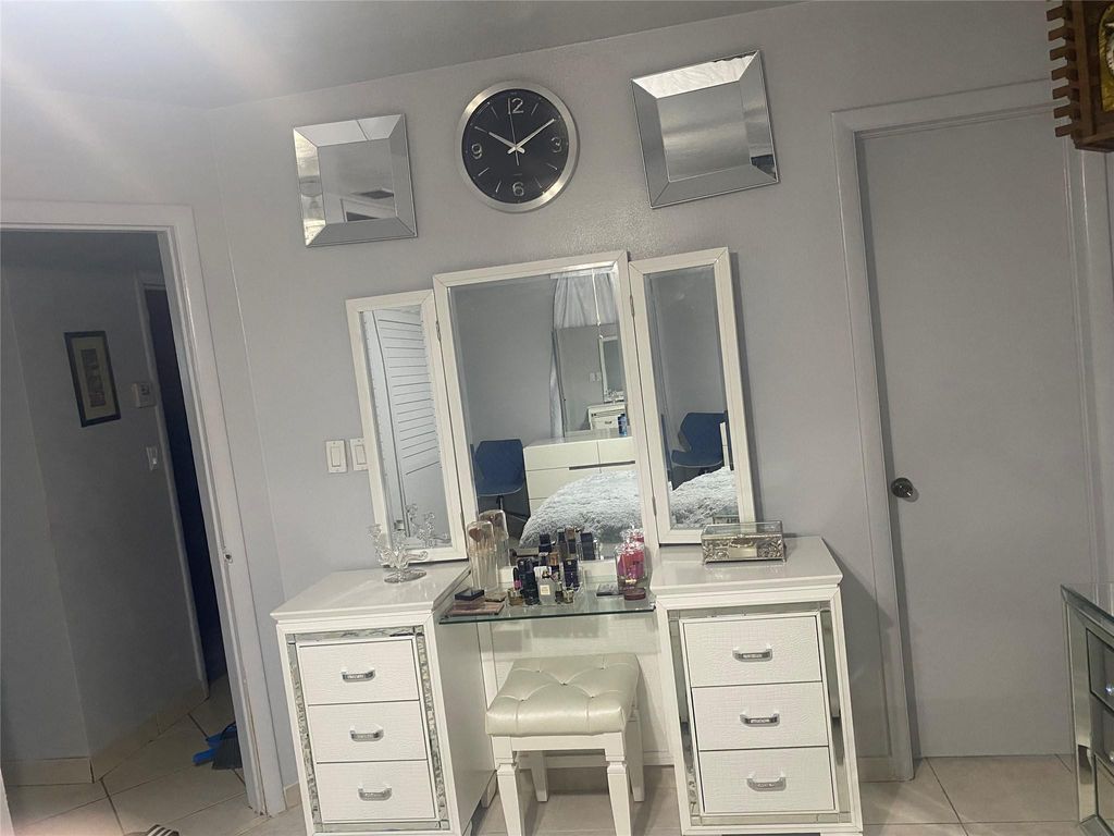 Photo of 6424 Buchanan Street, Hollywood, FL 33024 (MLS # B26045712)