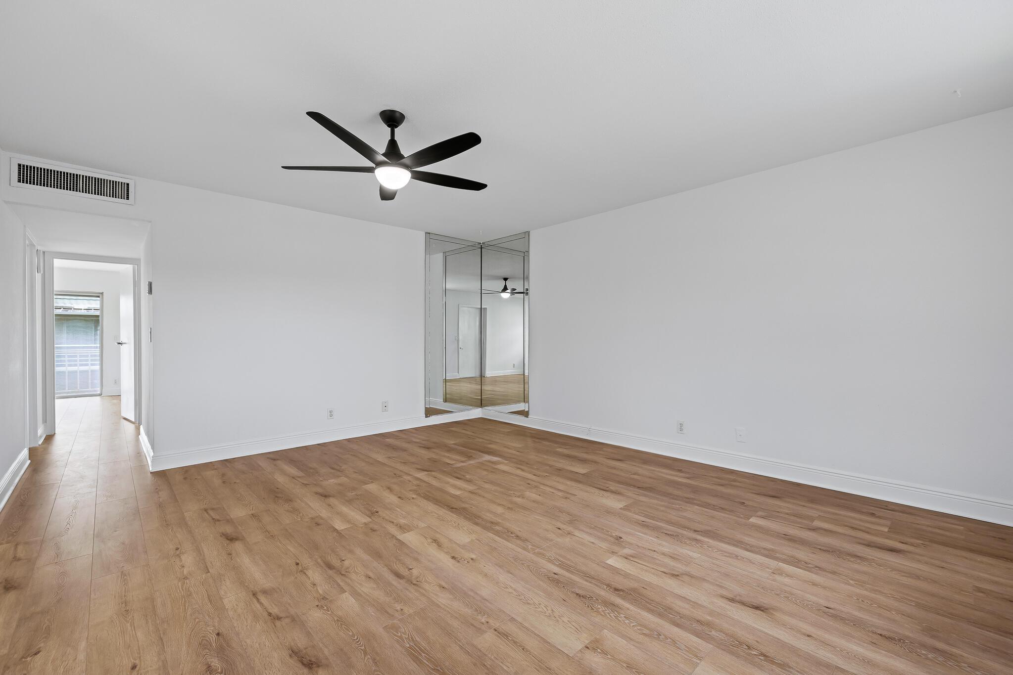 KINGS POINT MONACO CONDOS - Residential