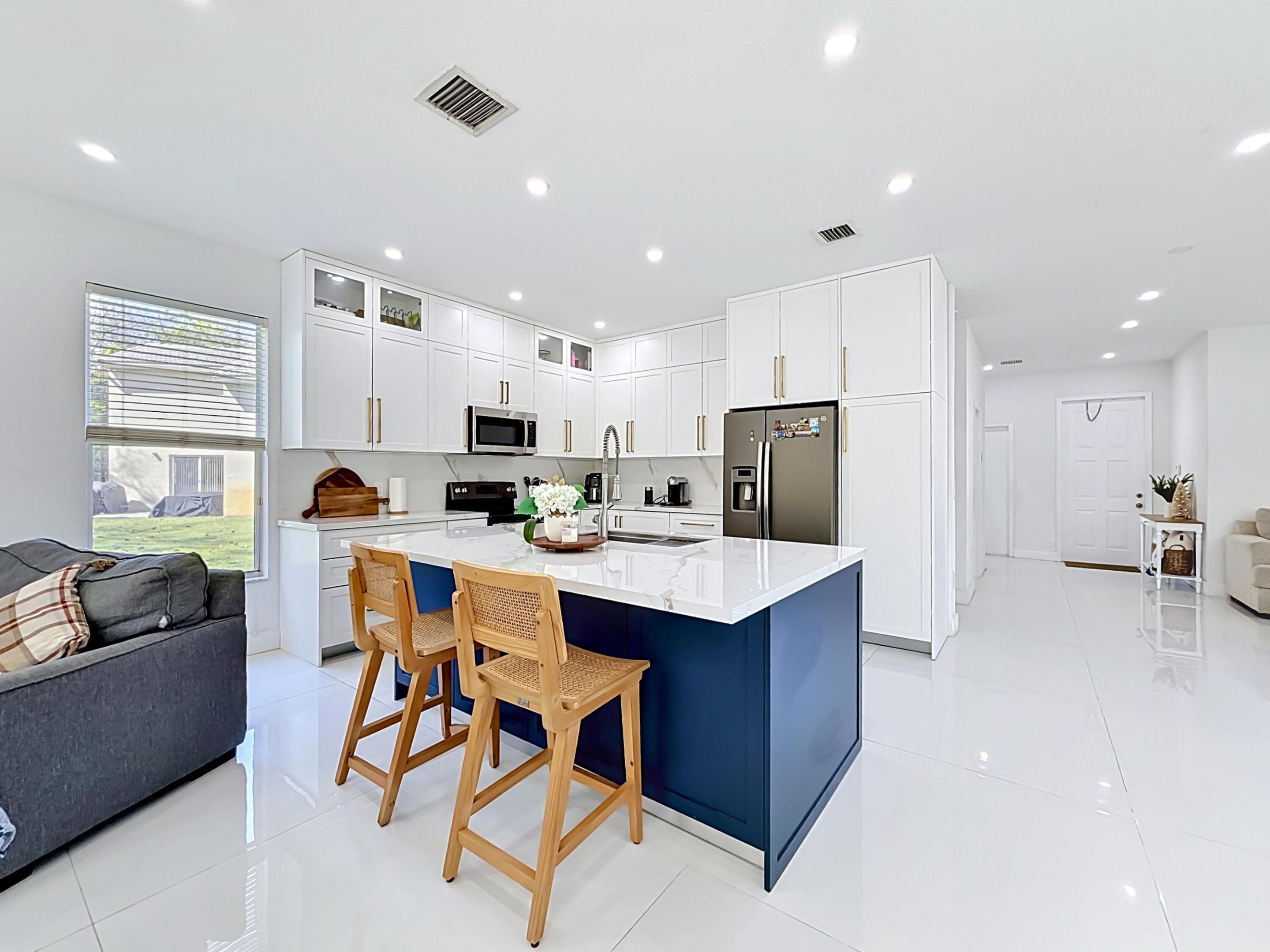 NORTH 29 ASSOC - Residential