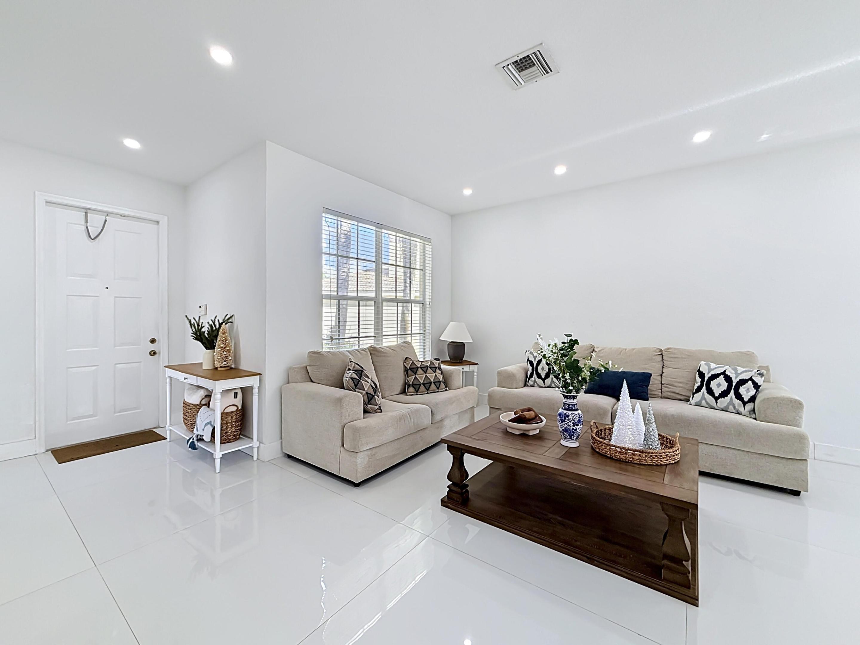 NORTH 29 ASSOC - Residential