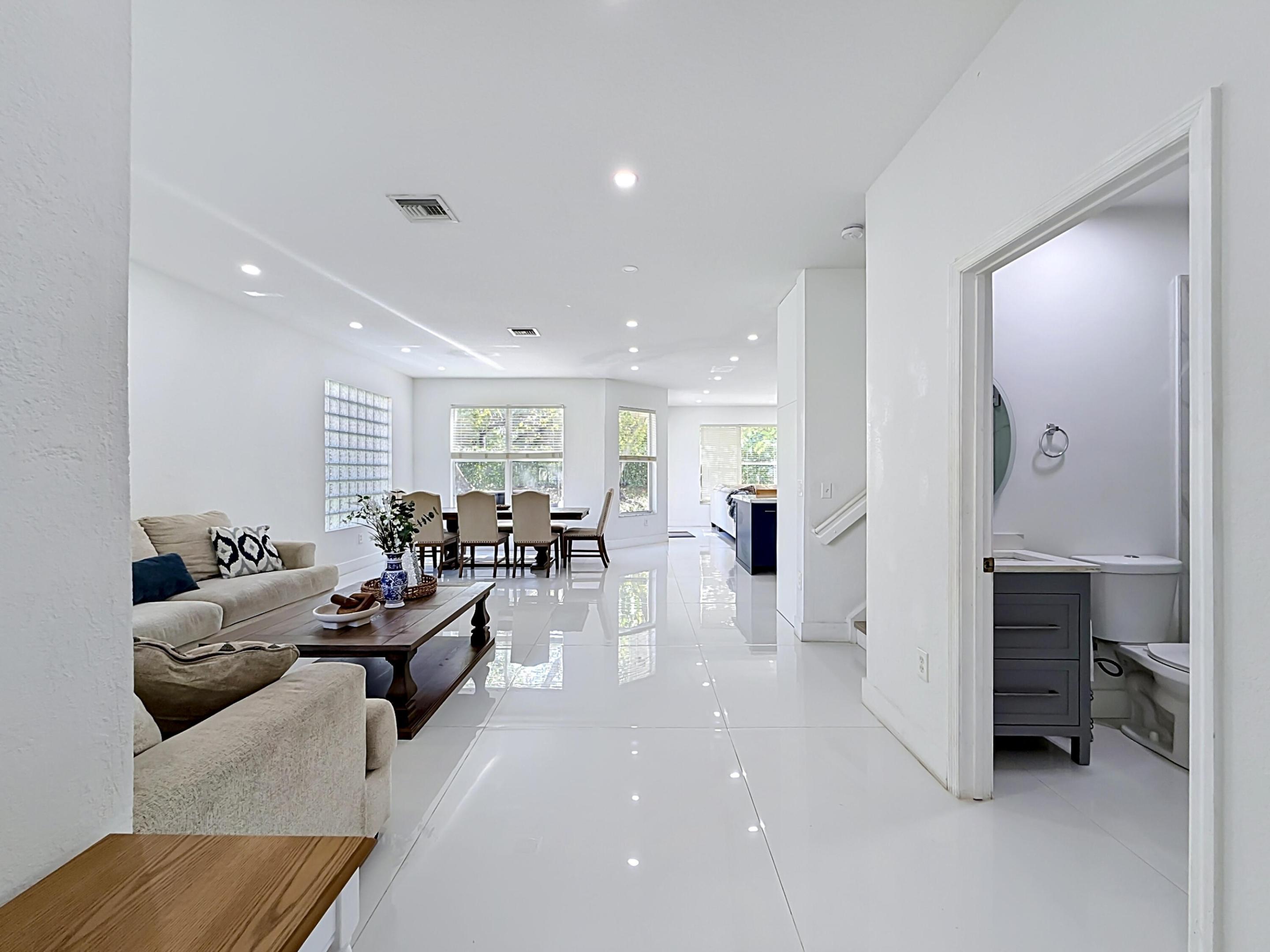 NORTH 29 ASSOC - Residential