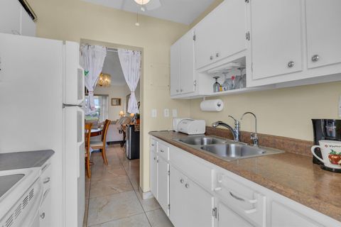 2700 W Golf Boulevard 243 Pompano Beach FL 33064