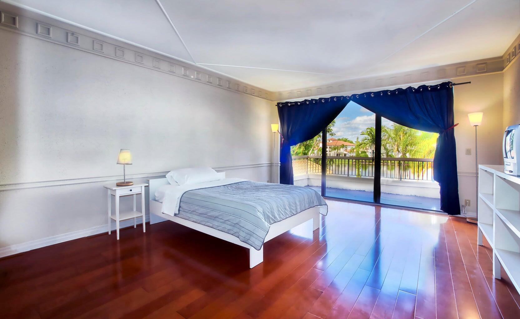 BOCA GROVE PLANTATION - Residential