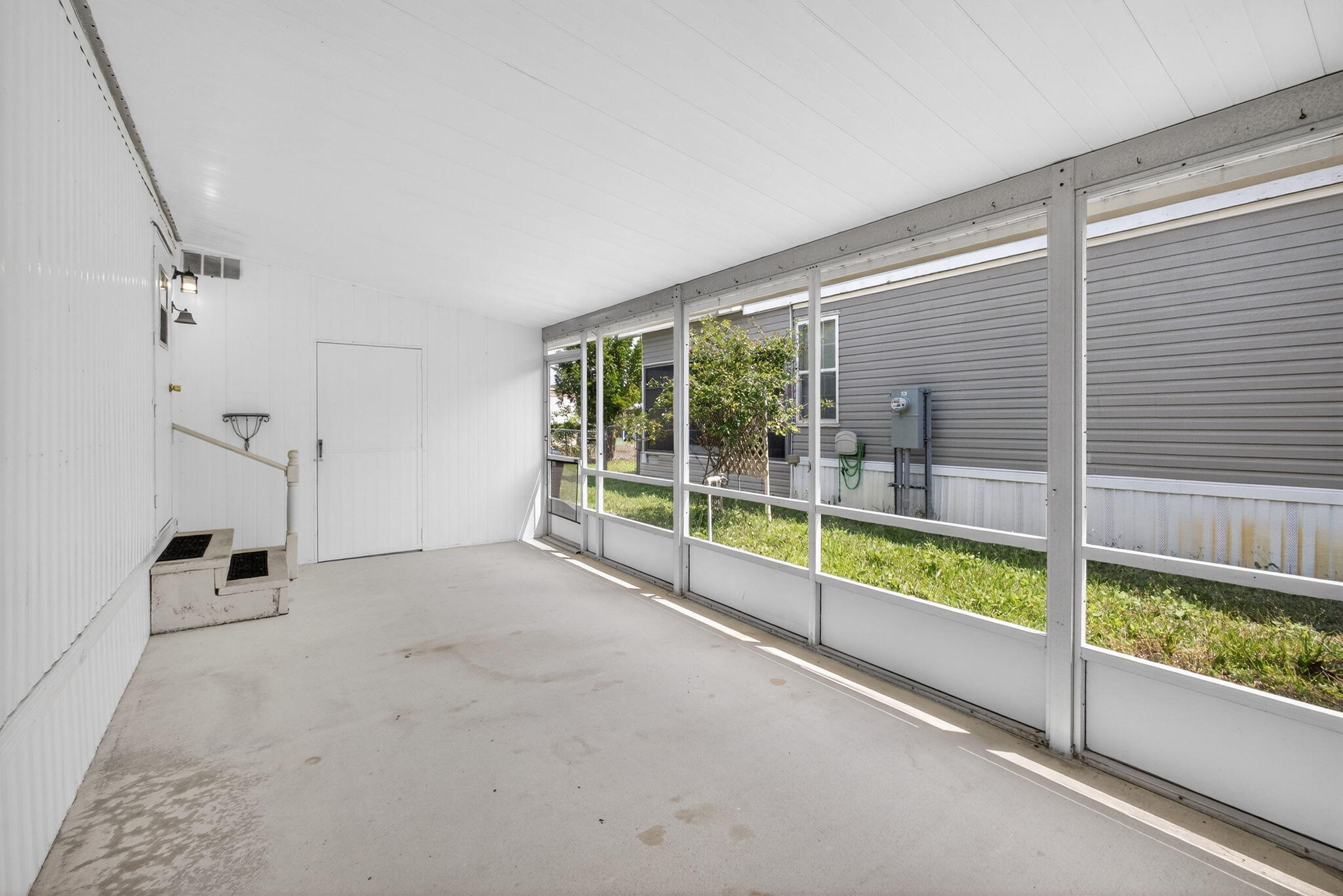 RIDGEWAY - Residential