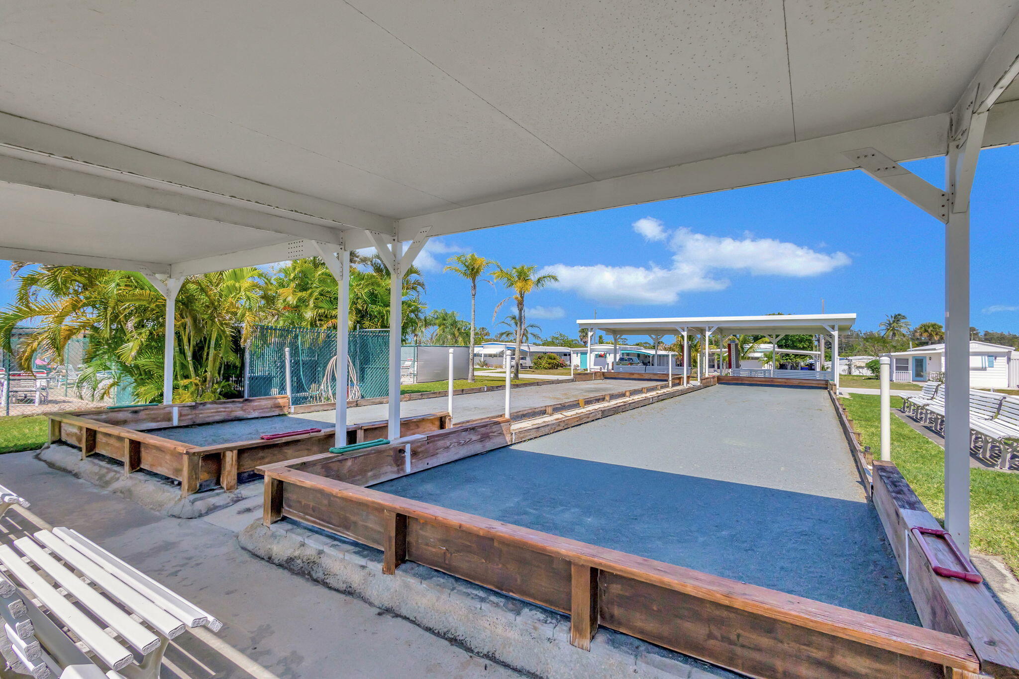 RIDGEWAY - Residential