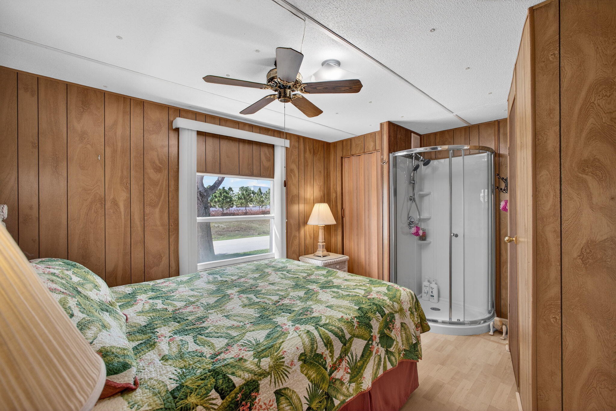 RIDGEWAY - Residential