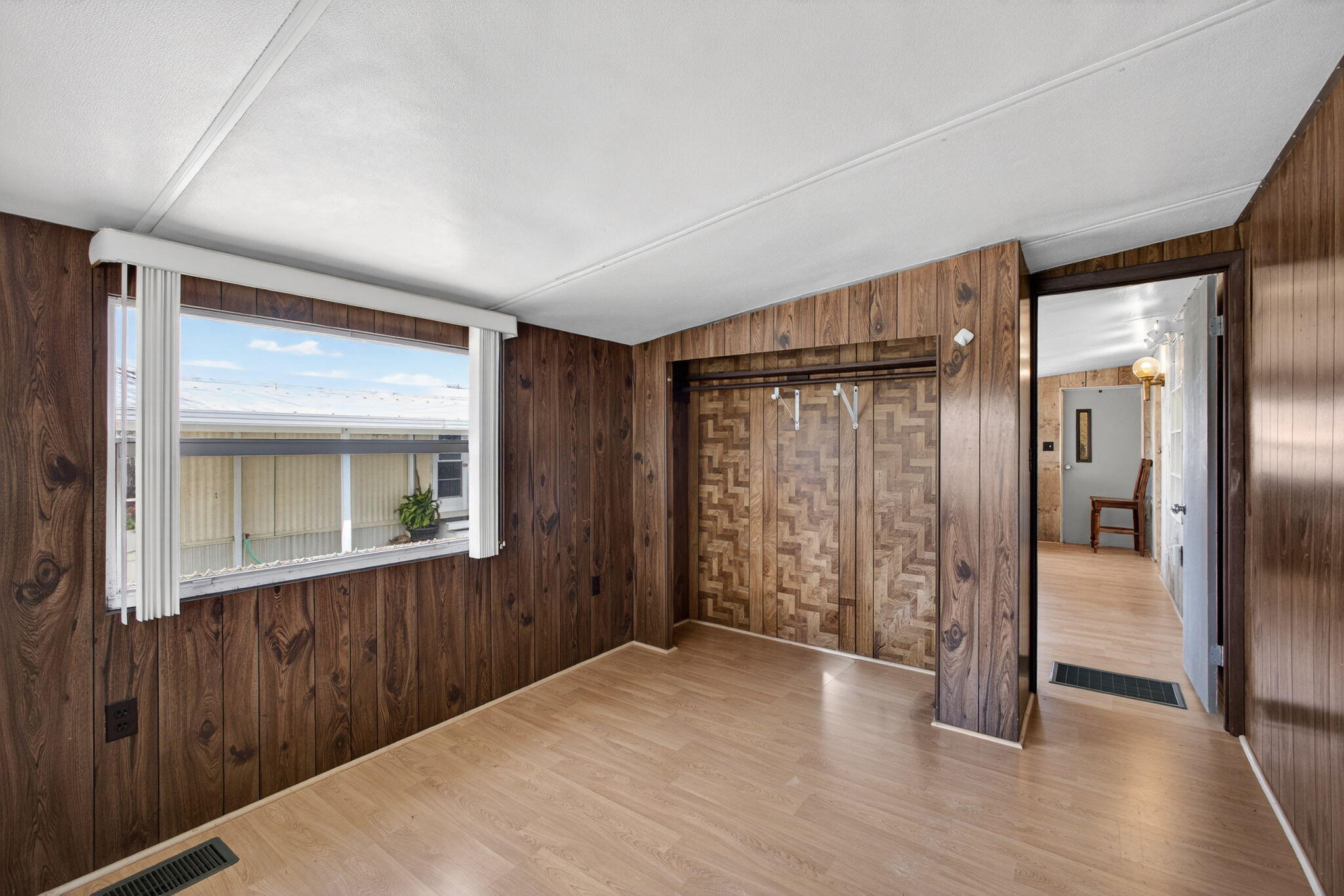 RIDGEWAY - Residential