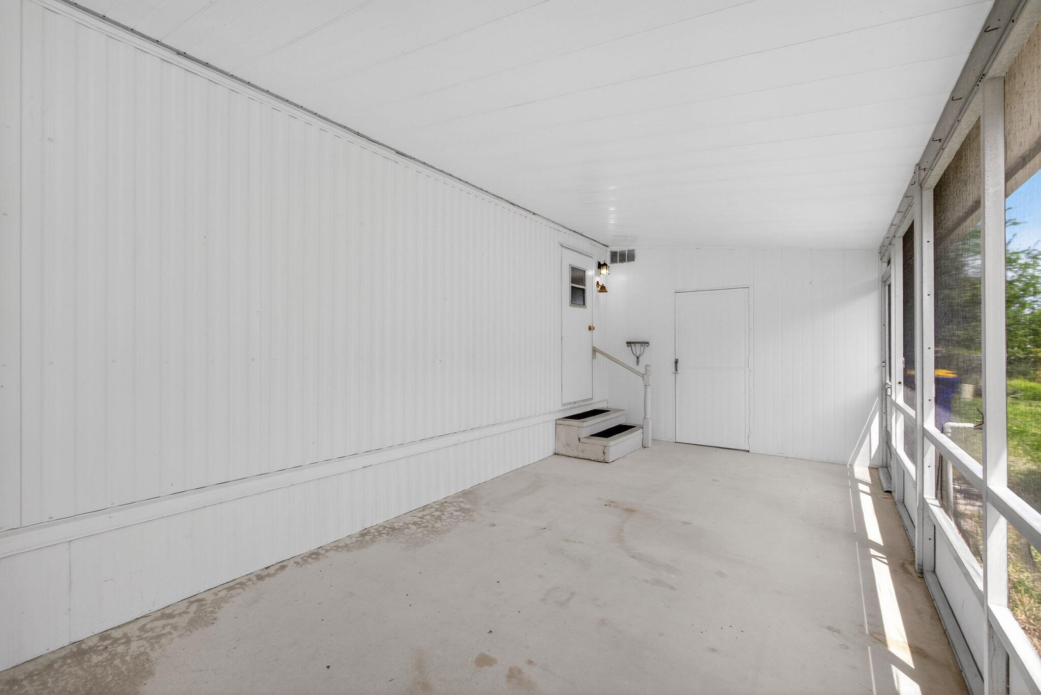 RIDGEWAY - Residential