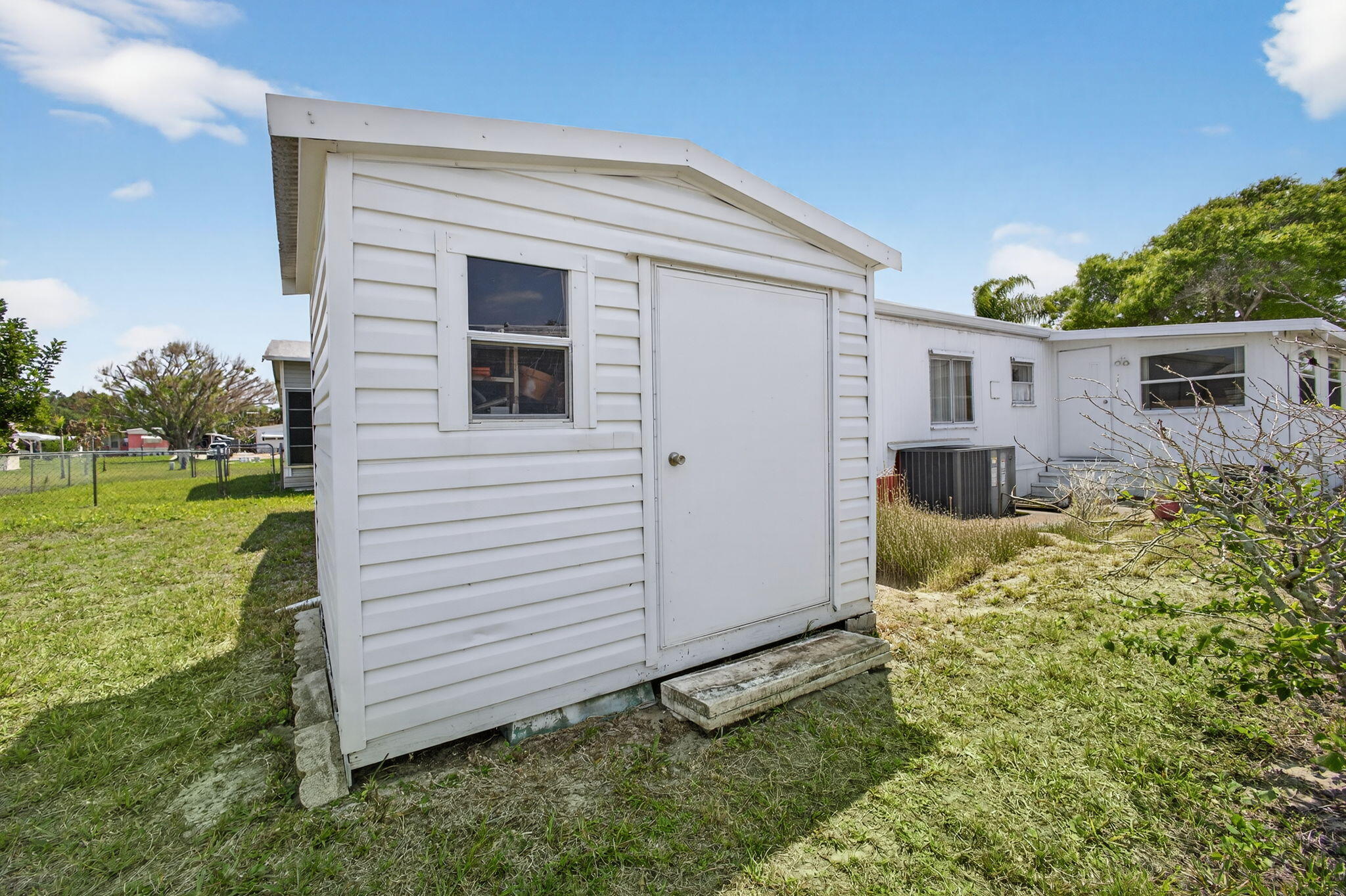 RIDGEWAY - Residential