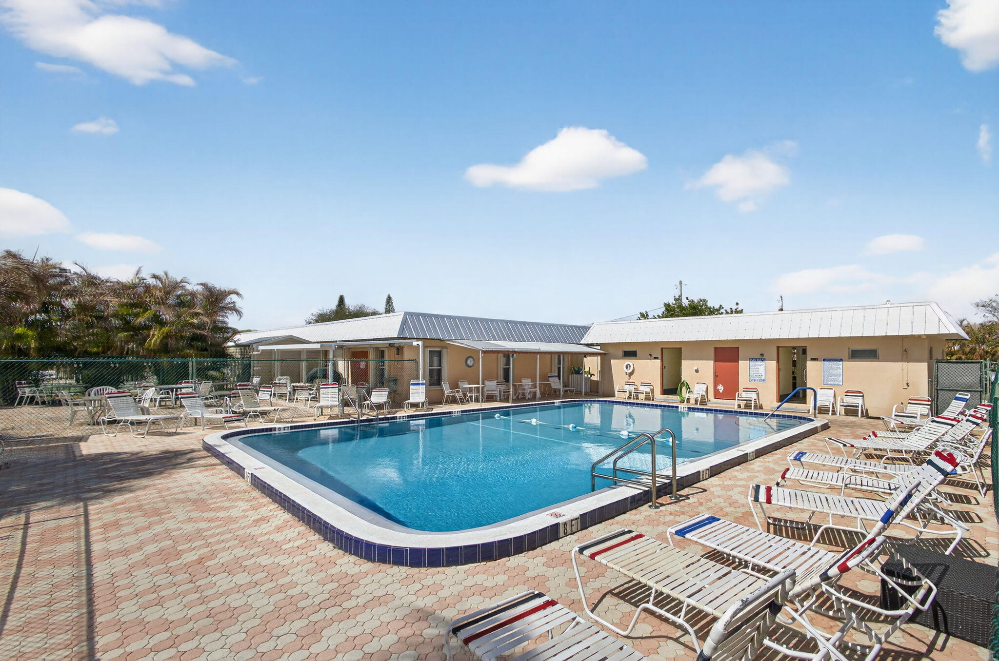 RIDGEWAY - Residential