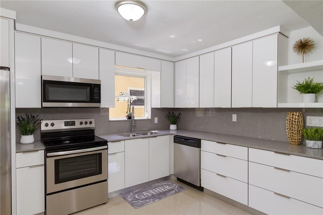 North Andrews Gardens Fir - Residential