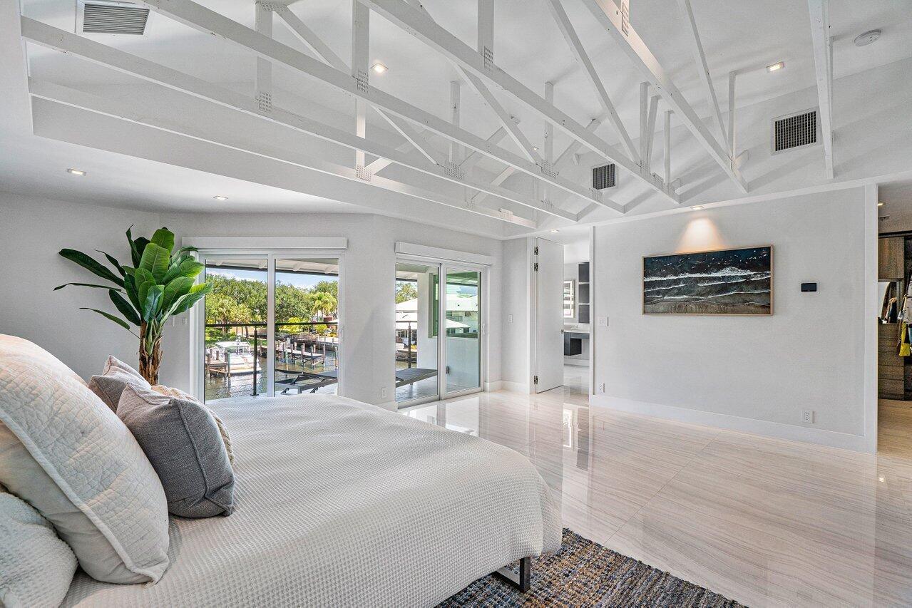 BOCA MARINA - Residential Lease
