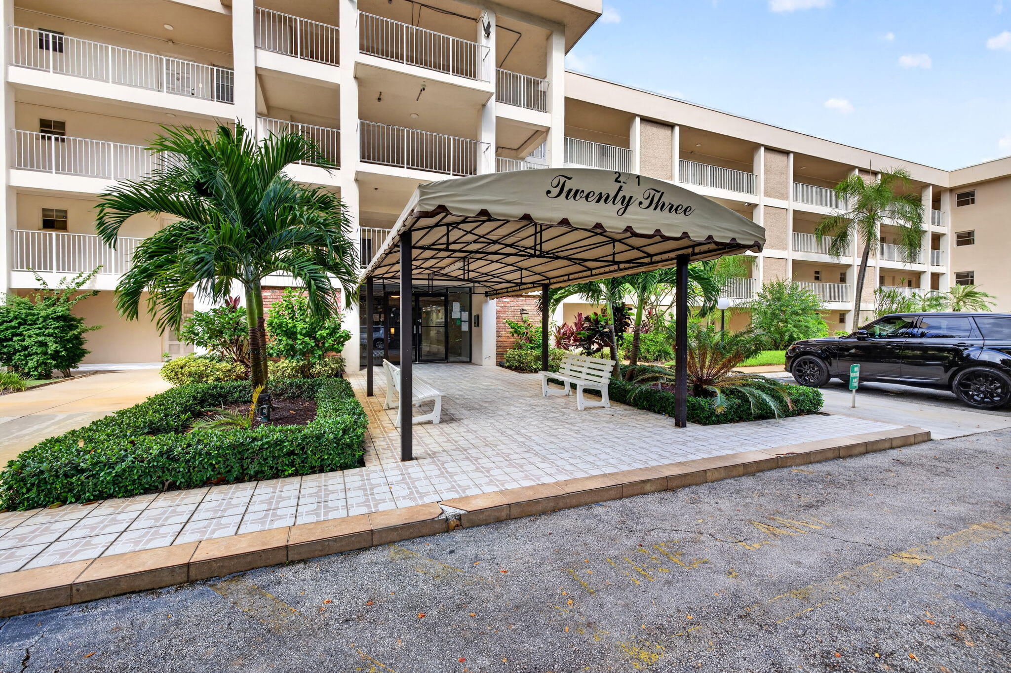 2601 S COURSE Drive 403