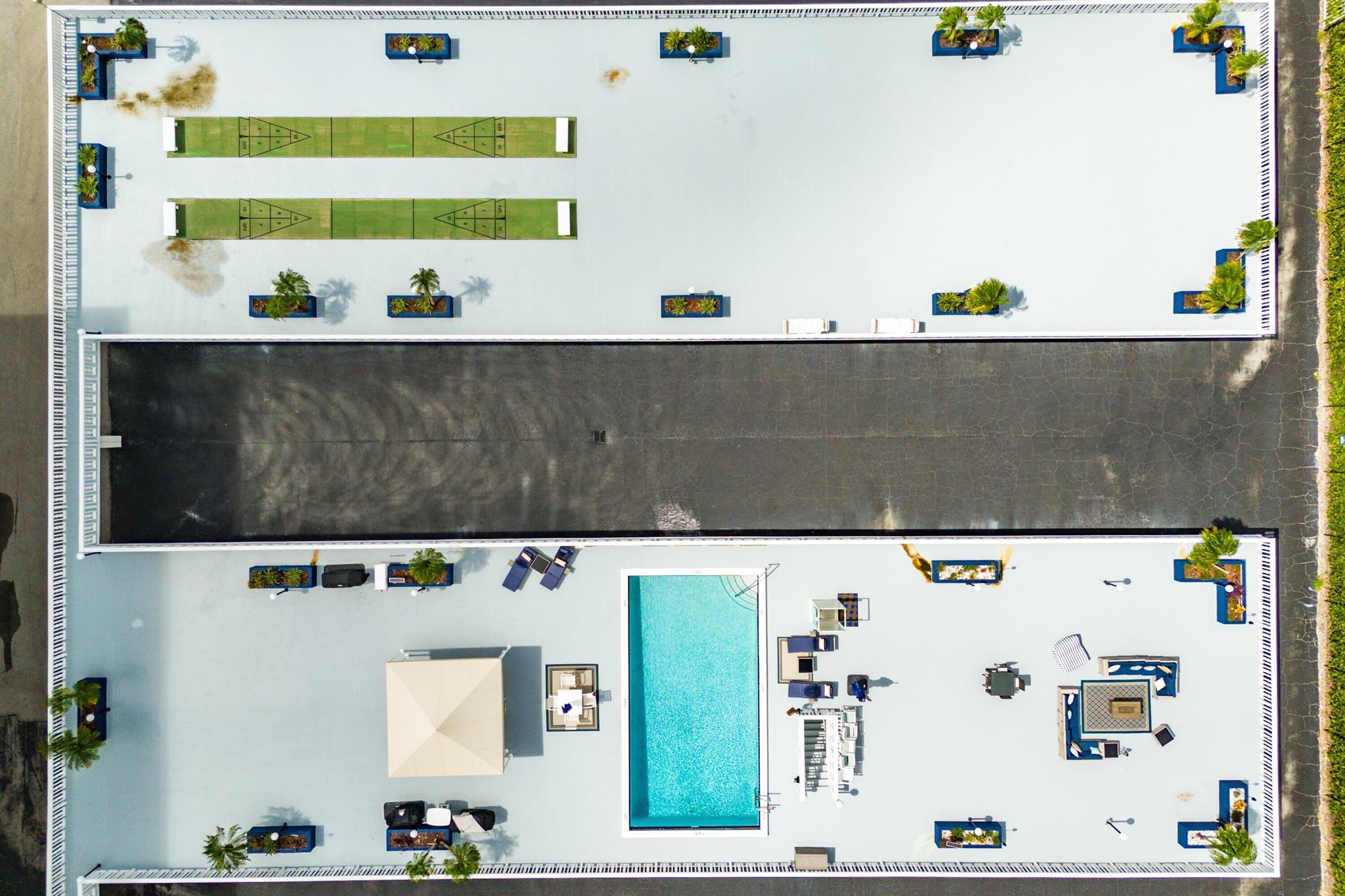 LAKE HARBOUR TOWERS CONDO - Residential Lease