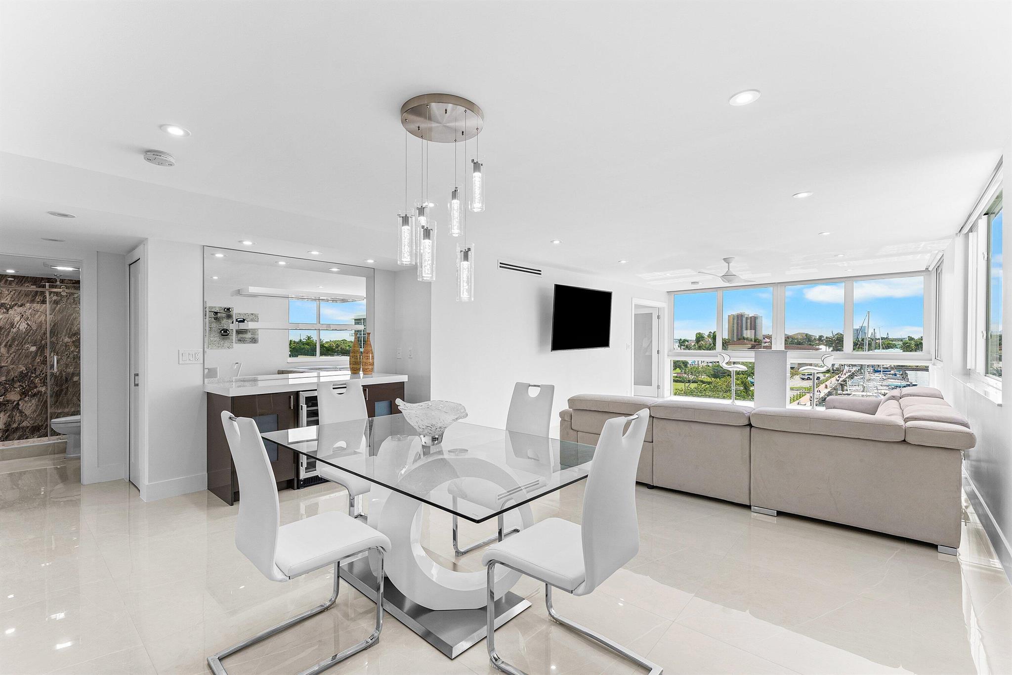 LAKE HARBOUR TOWERS CONDO - Residential Lease