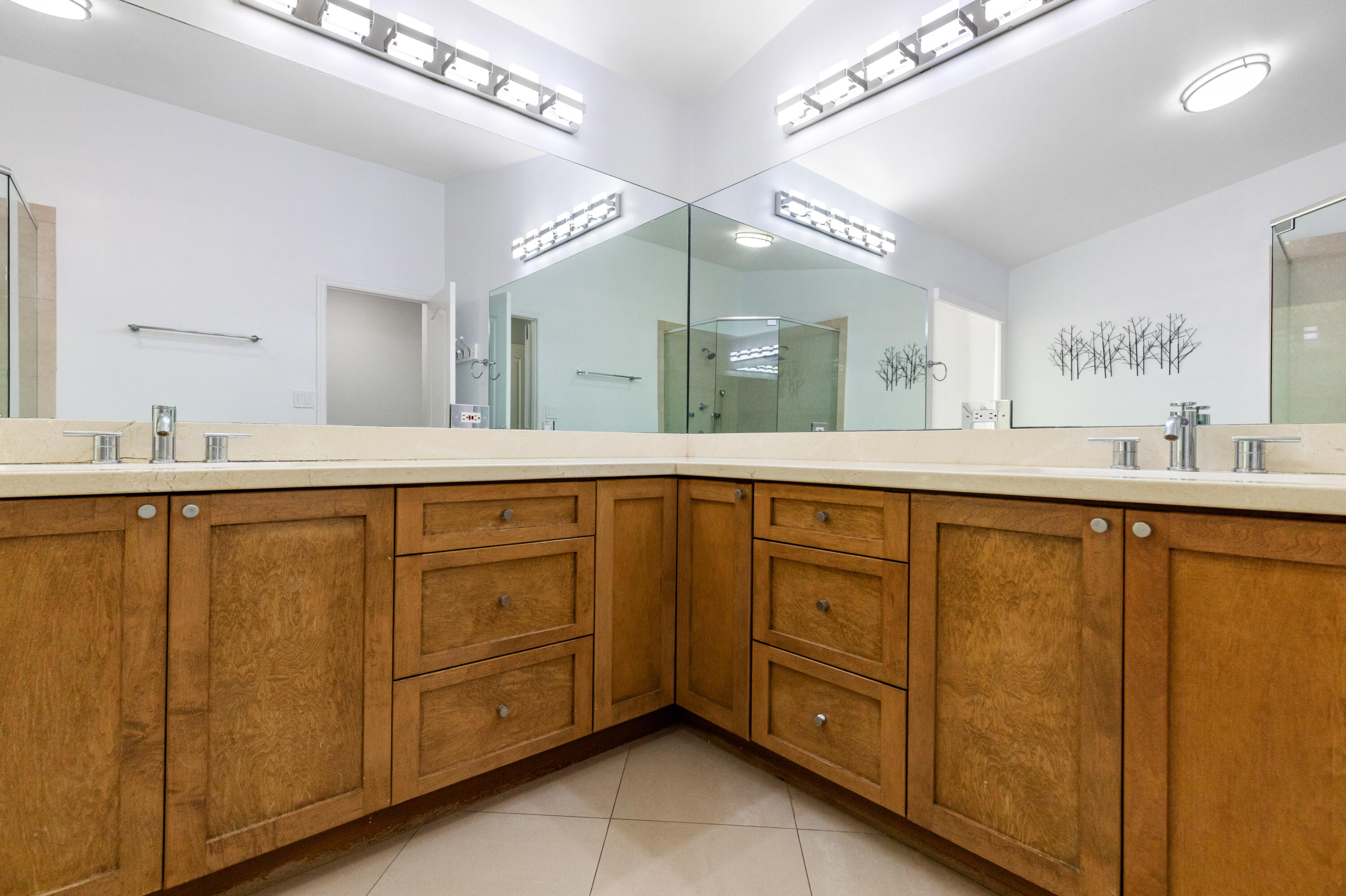 LANDINGS OF PARKLAND - Residential