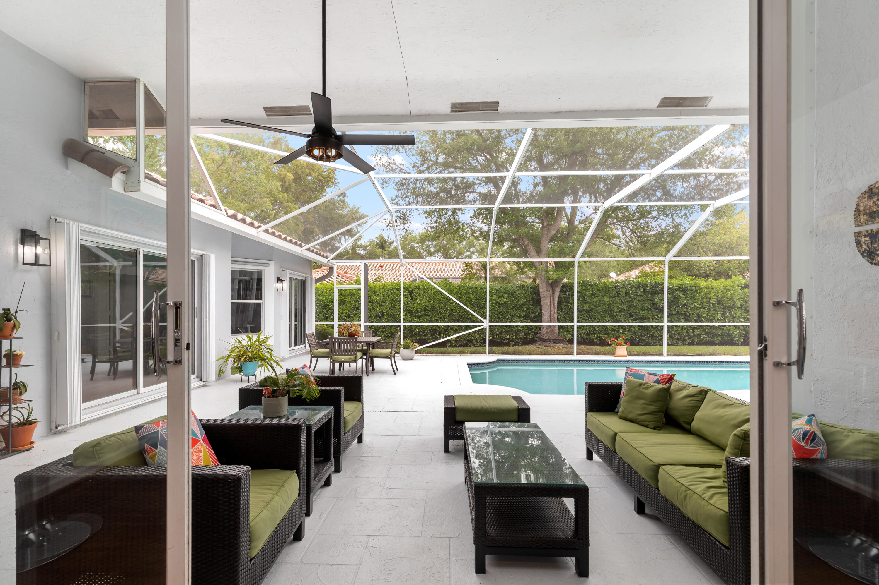 LANDINGS OF PARKLAND - Residential